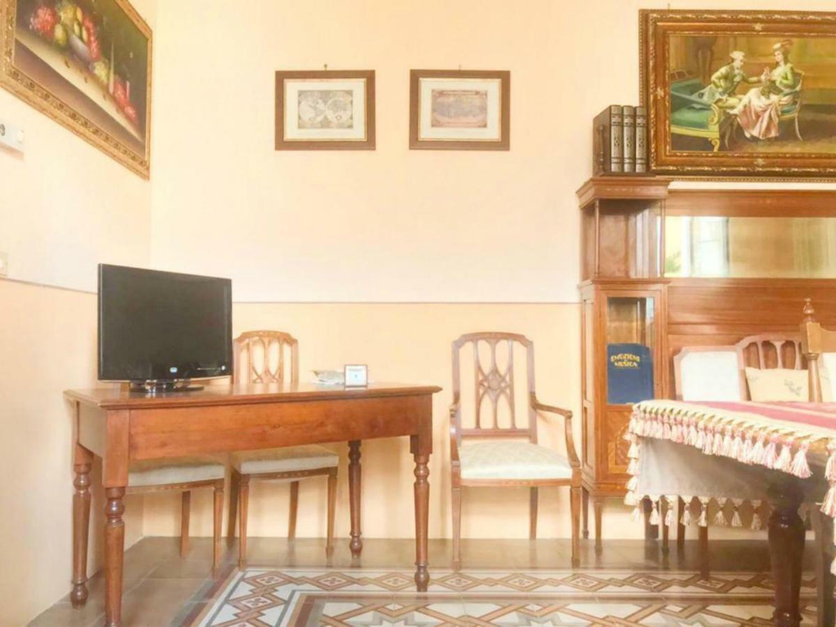 Palazzo Baffa Bed and Breakfast Galatina Buitenkant foto